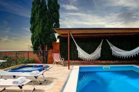 Gocce Villas - Villa De Flores Country Style Villa With Pool Massa Lubrense Extérieur photo
